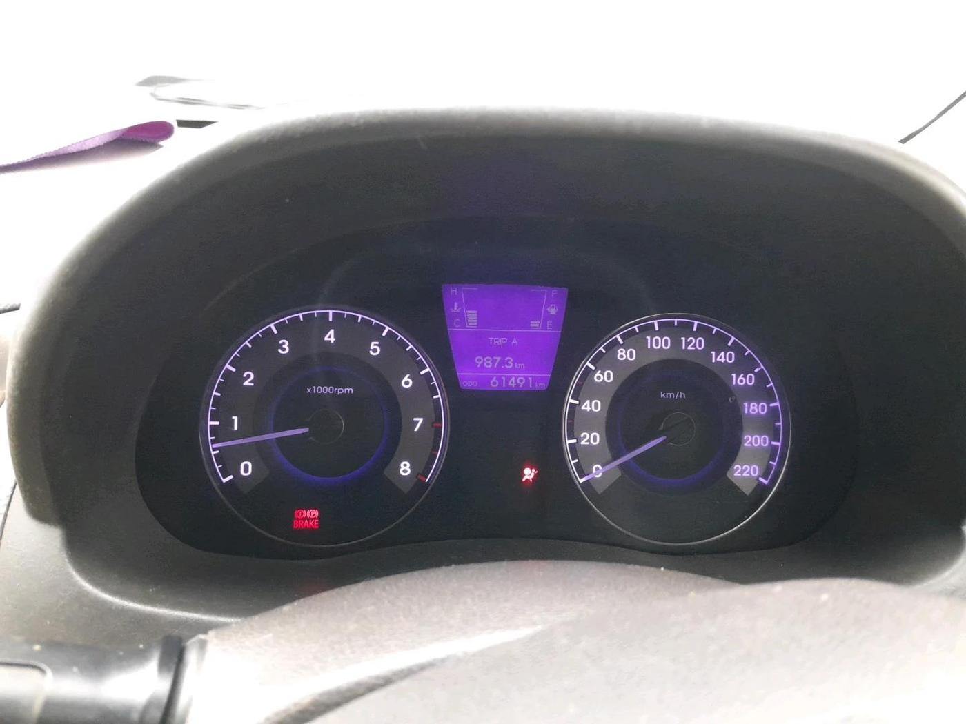 2011 Hyundai Verna FLUIDIC 1.6 VTVT SX, Petrol, Manual, 61,491 km, interior