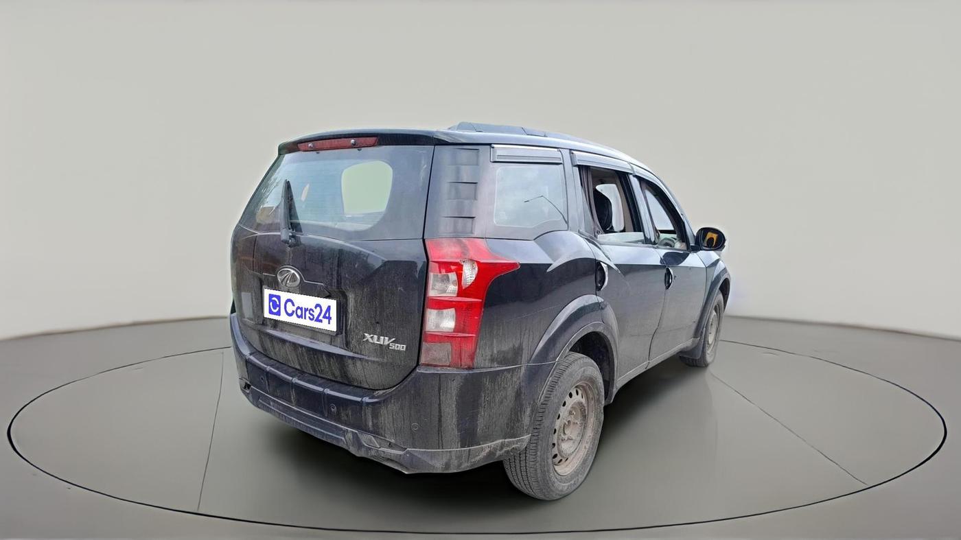 2011 Mahindra XUV500 W6, Diesel, Manual, 1,89,932 km, exterior