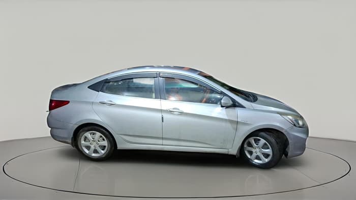 2013 Hyundai Verna FLUIDIC 1.4 VTVT, Petrol, Manual, 59,808 km, exterior