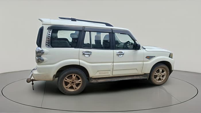 2015 Mahindra Scorpio S10, Diesel, Manual, 90,399 km, exterior