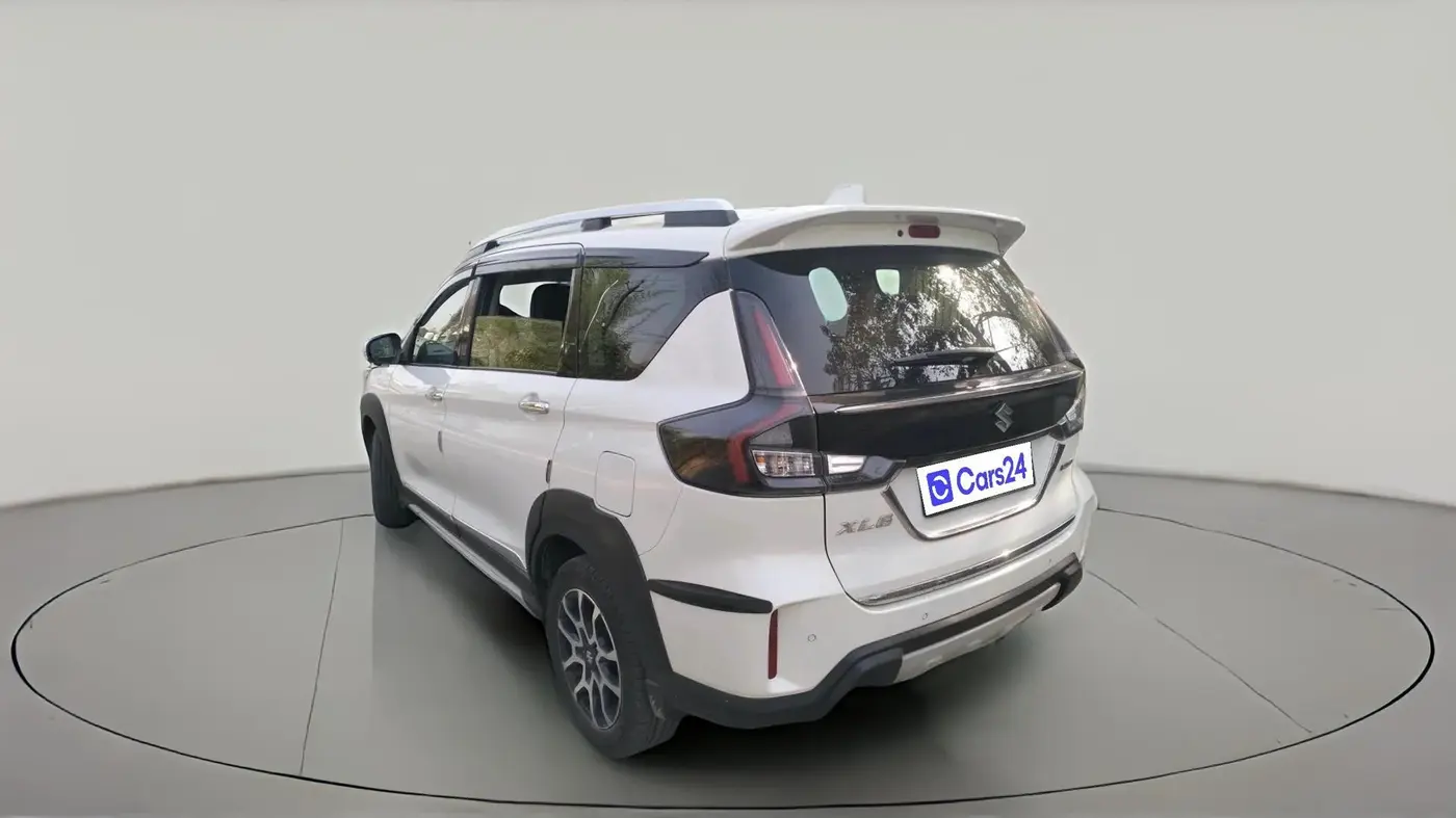 2025 Maruti XL6 ALPHA MT, Petrol, Manual, 24,107 km, exterior
