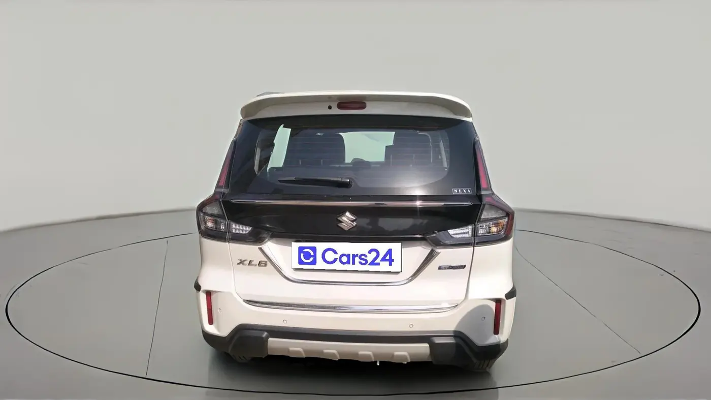 2025 Maruti XL6 ALPHA MT, Petrol, Manual, 24,107 km, exterior