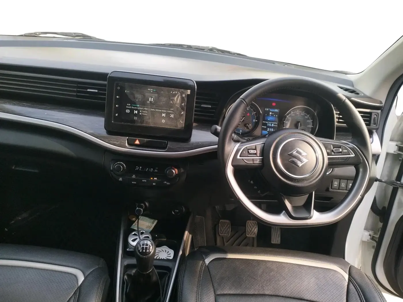 2025 Maruti XL6 ALPHA MT, Petrol, Manual, 24,107 km, interior