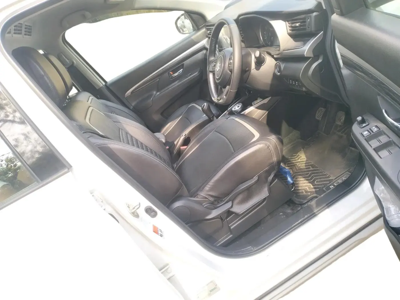 2025 Maruti XL6 ALPHA MT, Petrol, Manual, 24,107 km, interior