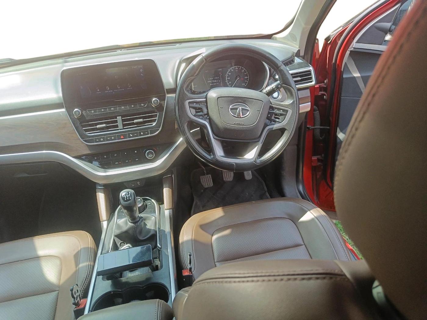 2020 Tata Harrier XZ PLUS 2.0L, Diesel, Manual, 81,445 km, interior