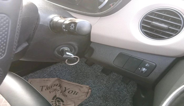 2018 Hyundai Grand i10 MAGNA 1.2 KAPPA VTVT, Petrol, Manual, 39,000 km, interior