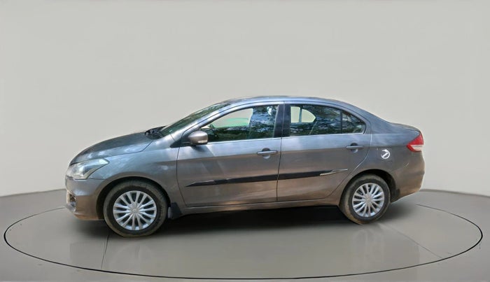 2017 Maruti Ciaz DELTA DIESEL 1.3, Diesel, Manual, 92,975 km, exterior