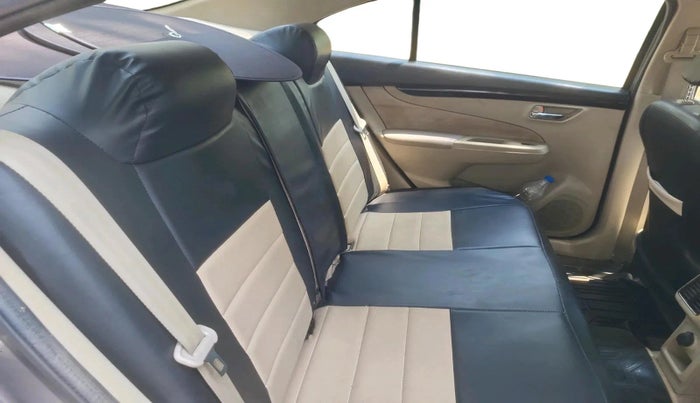 2017 Maruti Ciaz DELTA DIESEL 1.3, Diesel, Manual, 92,975 km, interior