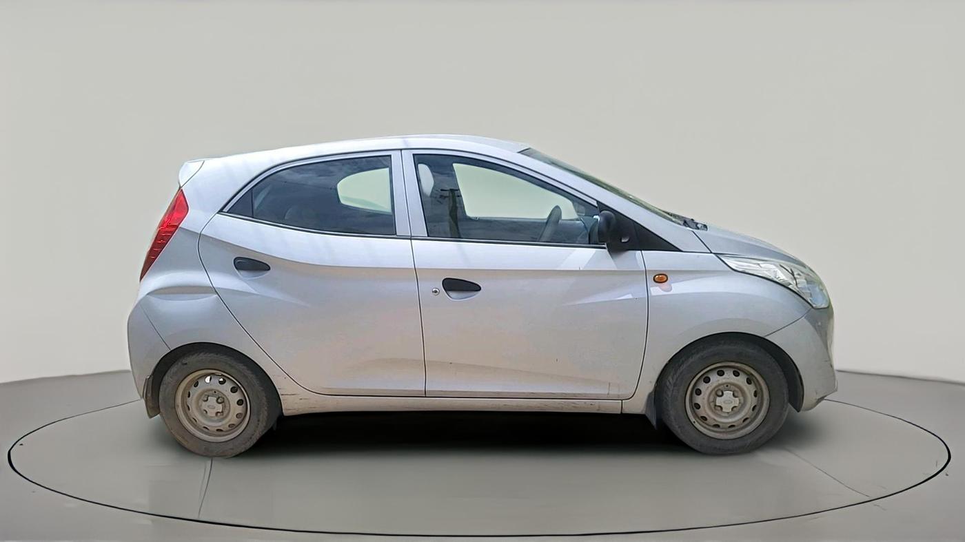 2018 Hyundai Eon ERA +, Petrol, Manual, 18,738 km, exterior
