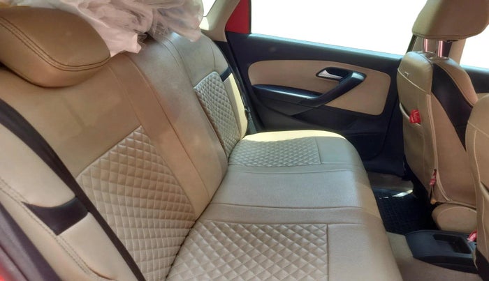 2017 Volkswagen Polo HIGHLINE1.2L, Petrol, Manual, 66,480 km, interior