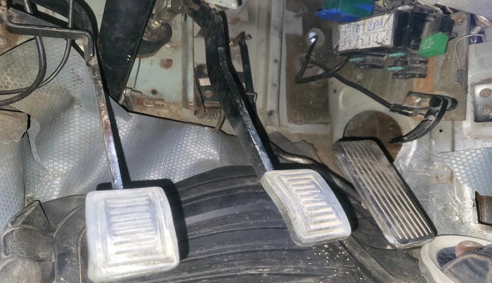 2005 Mahindra Bolero GLX, Diesel, Manual, 2,15,280 km, interior