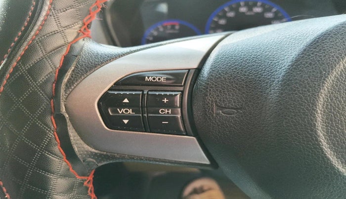 2017 Honda Amaze 1.2L I-VTEC S, Petrol, Manual, 1,10,137 km, interior