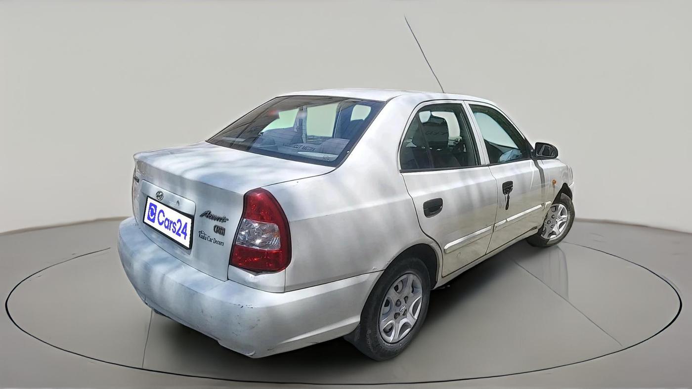 2004 Hyundai Accent CRDI, Diesel, Manual, 1,78,212 km, exterior