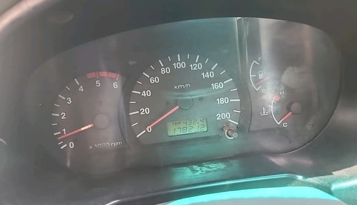 2004 Hyundai Accent CRDI, Diesel, Manual, 1,78,212 km, interior
