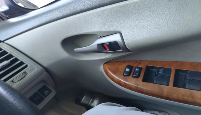 2009 Toyota Corolla Altis G PETROL, Petrol, Manual, 1,15,000 km, interior