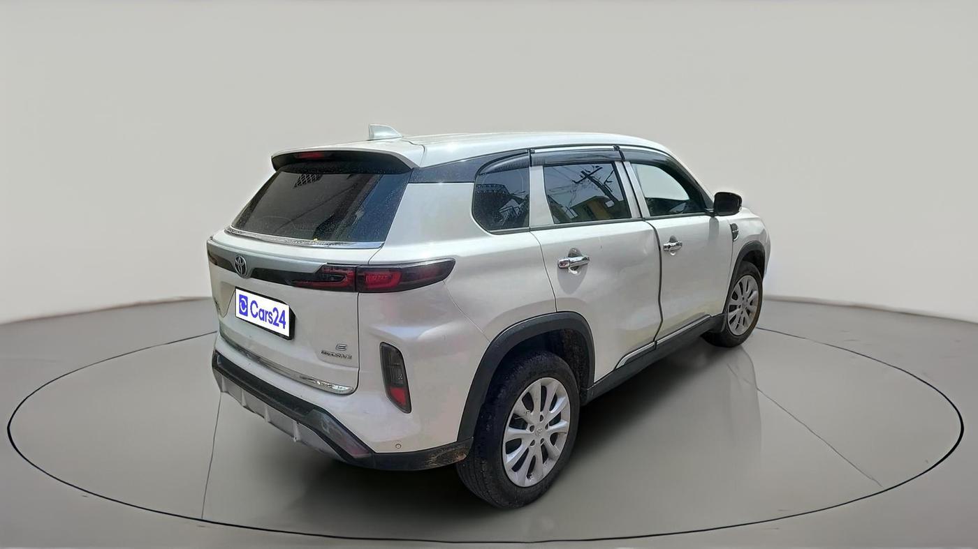 2025 Toyota URBAN CRUISER HYRYDER E NEO DRIVE, Petrol, Manual, 25,838 km, exterior