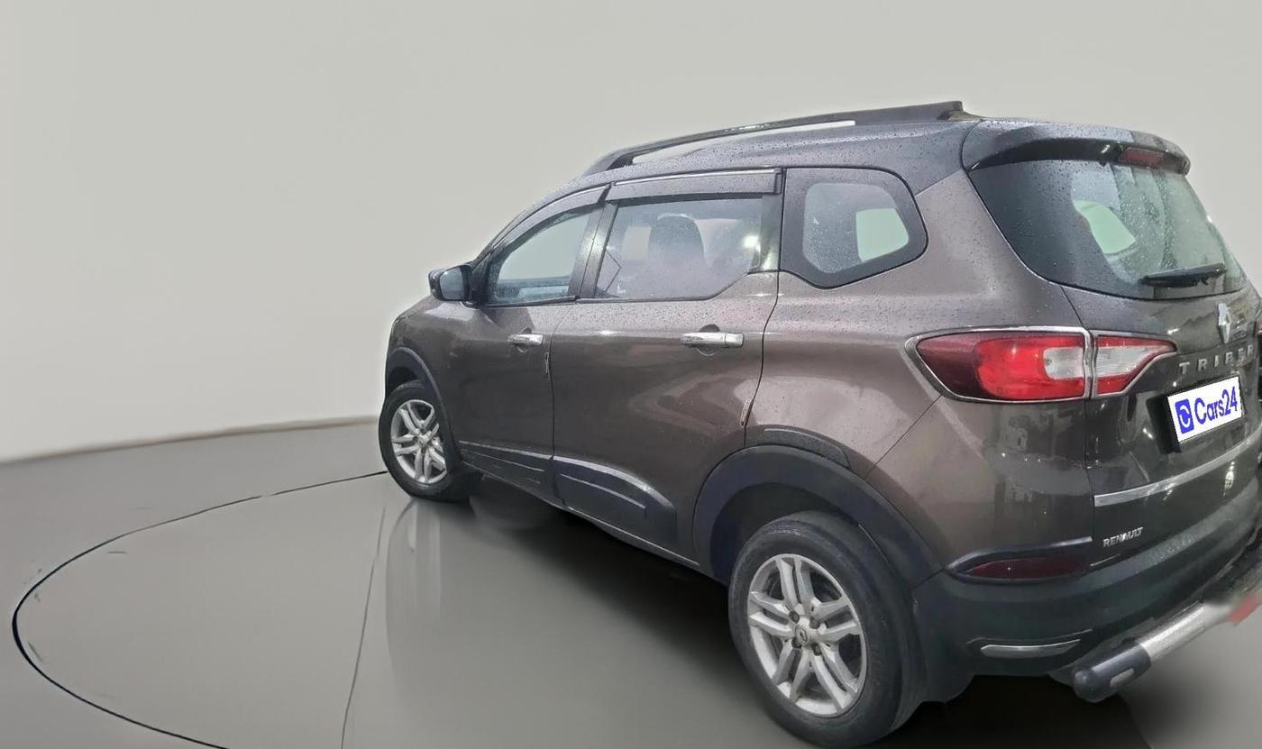 2022 Renault TRIBER RXZ AMT, Petrol, Automatic, 60,366 km, exterior