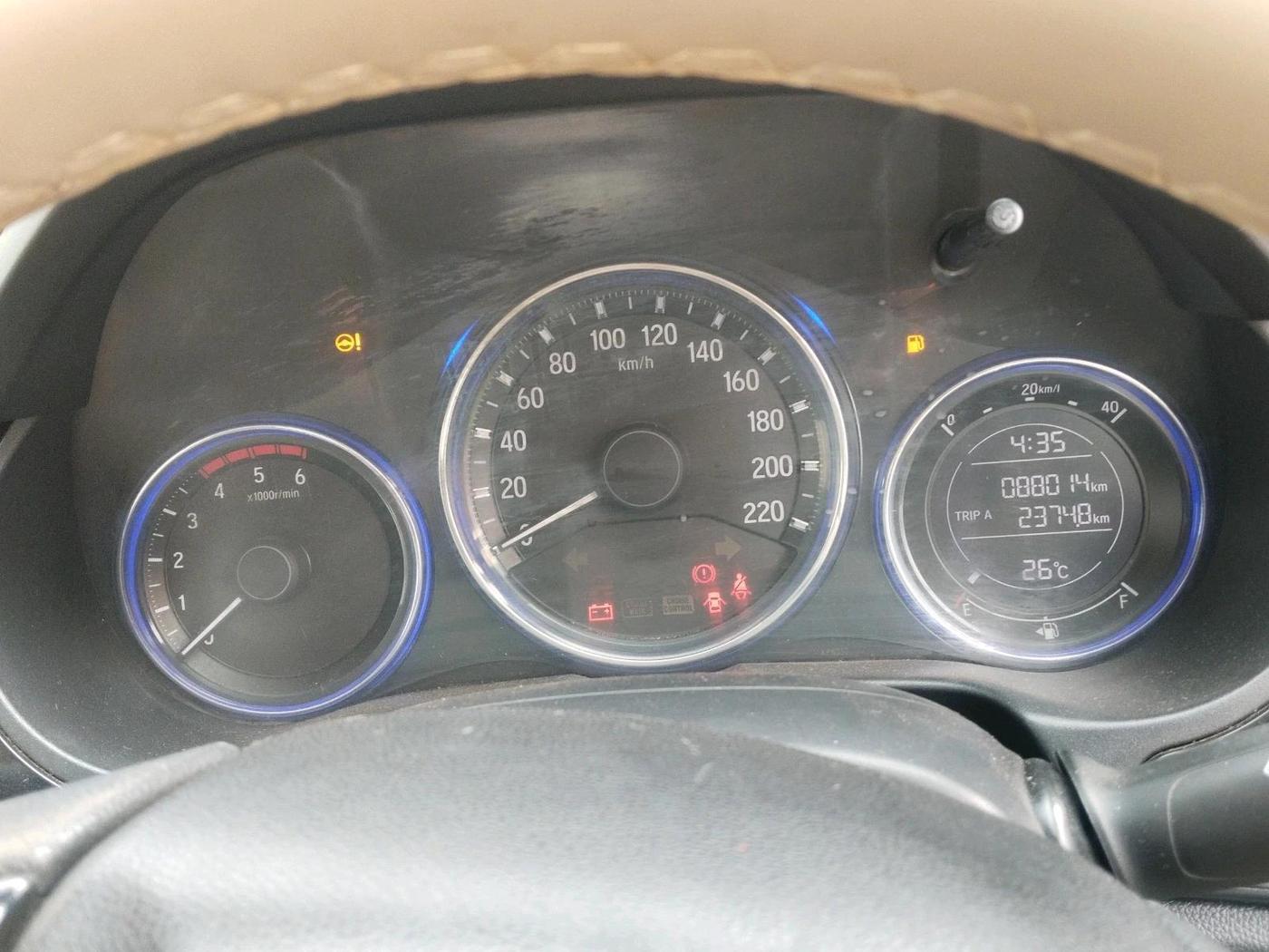 2015 Honda City 1.5L I-DTEC V, Diesel, Manual, 88,014 km, interior
