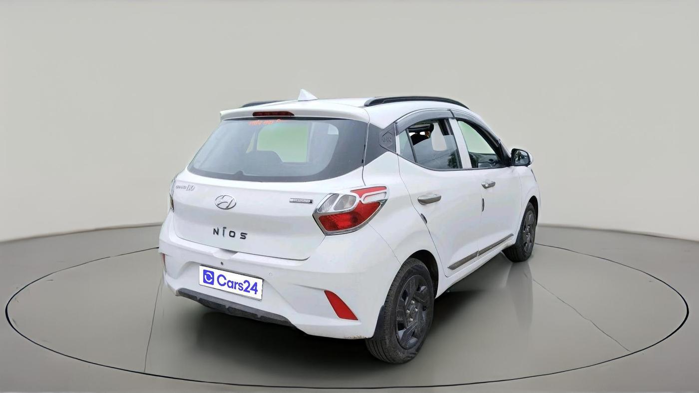2020 Hyundai GRAND I10 NIOS MAGNA CORPORATE EDITION 1.2 KAPPA VTVT, Petrol, Manual, 50,376 km, exterior