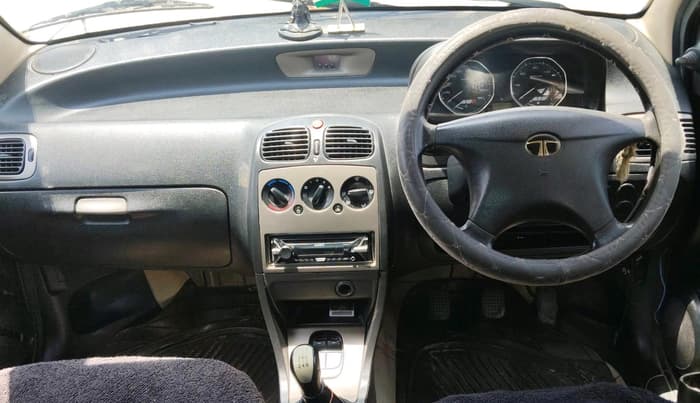 2015 Tata Indigo ECS LS TDI, Diesel, Manual, 1,15,440 km, interior