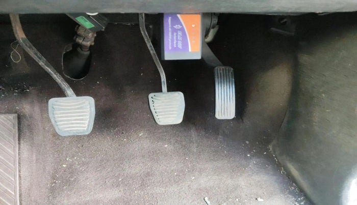 2012 Mahindra XUV500 W6, Diesel, Manual, 3,19,955 km, interior