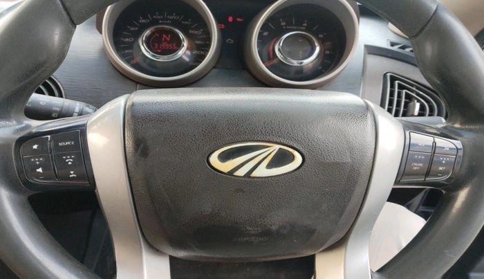 2012 Mahindra XUV500 W6, Diesel, Manual, 3,19,955 km, interior