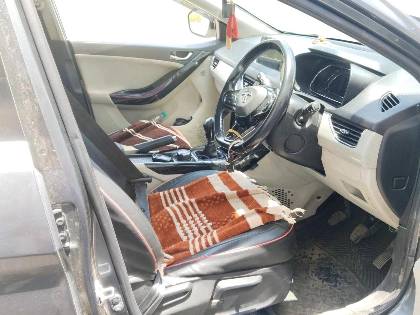 2023 Tata NEXON XZ PLUS DIESEL SUNROOF, Diesel, Manual, 1,19,703 km, interior