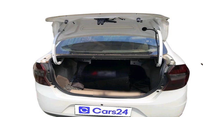 2016 Ford Figo Aspire AMBIENTE 1.2 PETROL, Petrol, Manual, 51,836 km, exterior