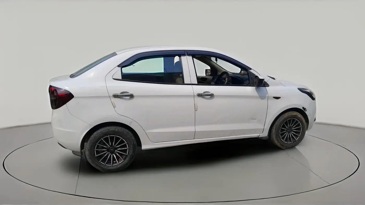 2016 Ford Figo Aspire AMBIENTE 1.2 PETROL, Petrol, Manual, 51,936 km, exterior