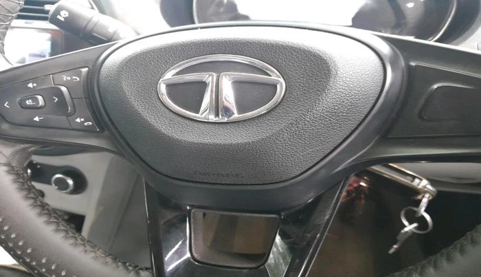 2022 Tata Tiago XT CNG, CNG, Manual, 33,841 km, interior
