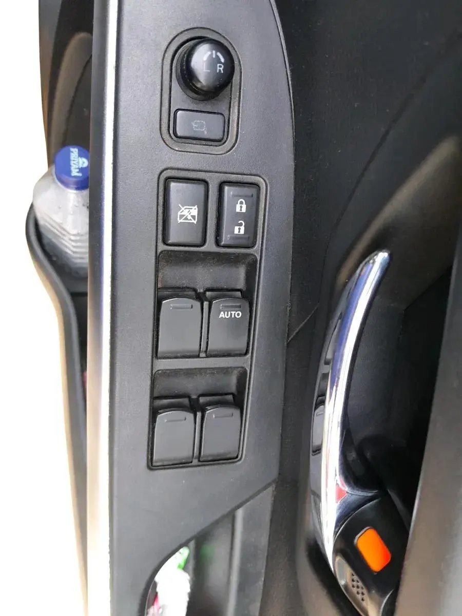 2020 Maruti S Cross ALPHA 1.5, Petrol, Manual, 35,421 km, interior