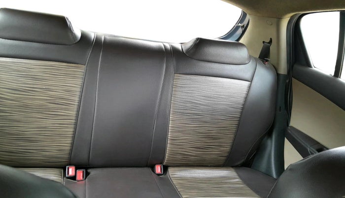 2013 Hyundai i20 MAGNA 1.2, Petrol, Manual, 31,046 km, interior