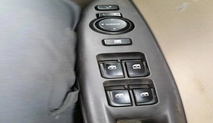 2013 Hyundai i20 MAGNA 1.2, Petrol, Manual, 31,046 km, interior