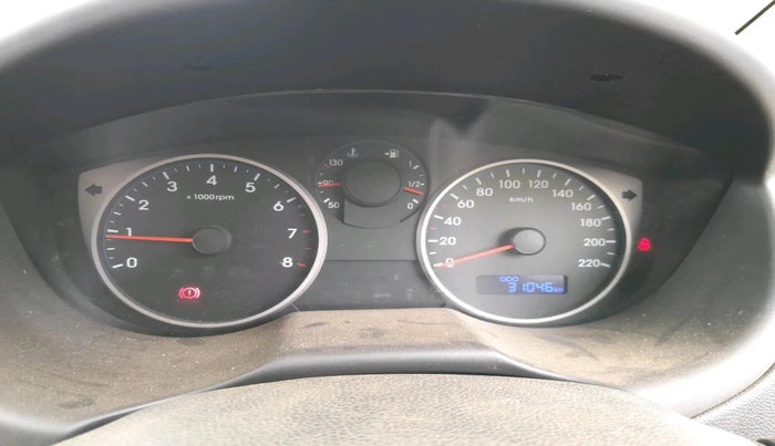 2013 Hyundai i20 MAGNA 1.2, Petrol, Manual, 31,046 km, interior