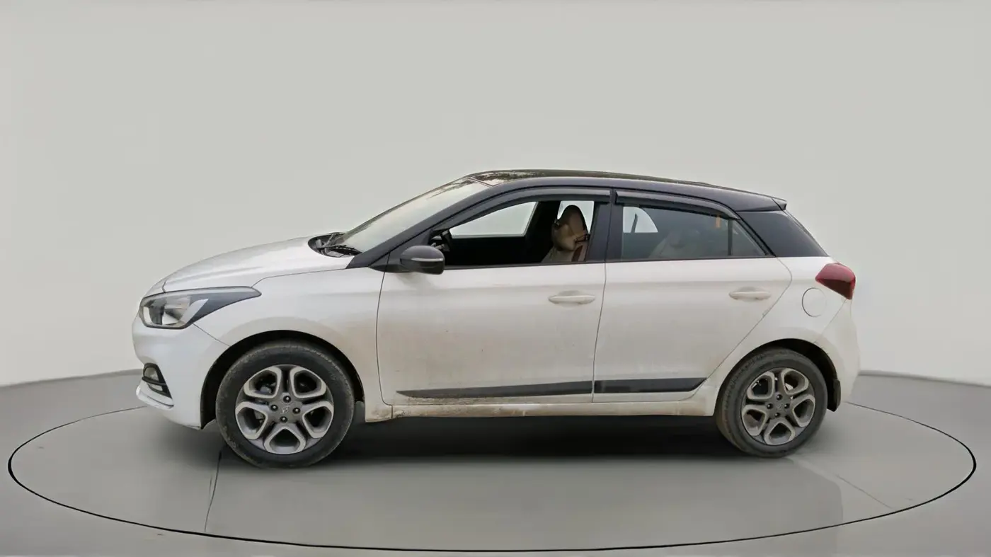 2019 Hyundai Elite i20 SPORTZ PLUS 1.2 DUAL TONE, Petrol, Manual, 69,080 km, exterior