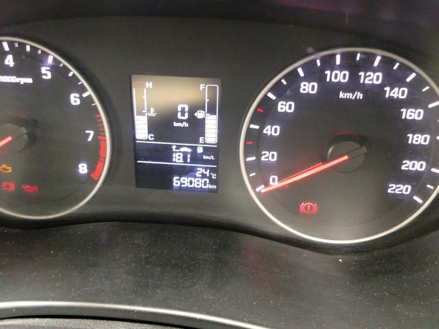2019 Hyundai Elite i20 SPORTZ PLUS 1.2 DUAL TONE, Petrol, Manual, 69,080 km, interior