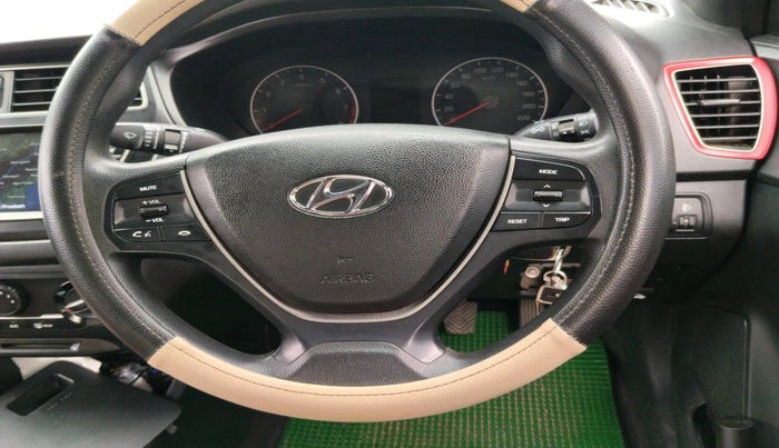 2019 Hyundai Elite i20 SPORTZ PLUS 1.2 DUAL TONE, Petrol, Manual, 69,080 km, interior