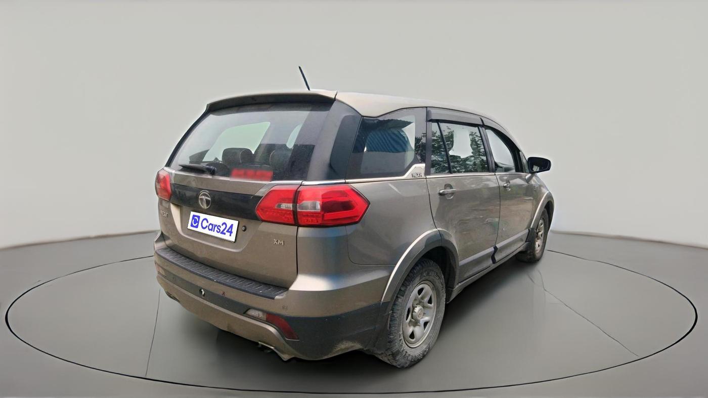 2018 Tata Hexa XM 4X2 7 STR, Diesel, Manual, 1,11,978 km, exterior