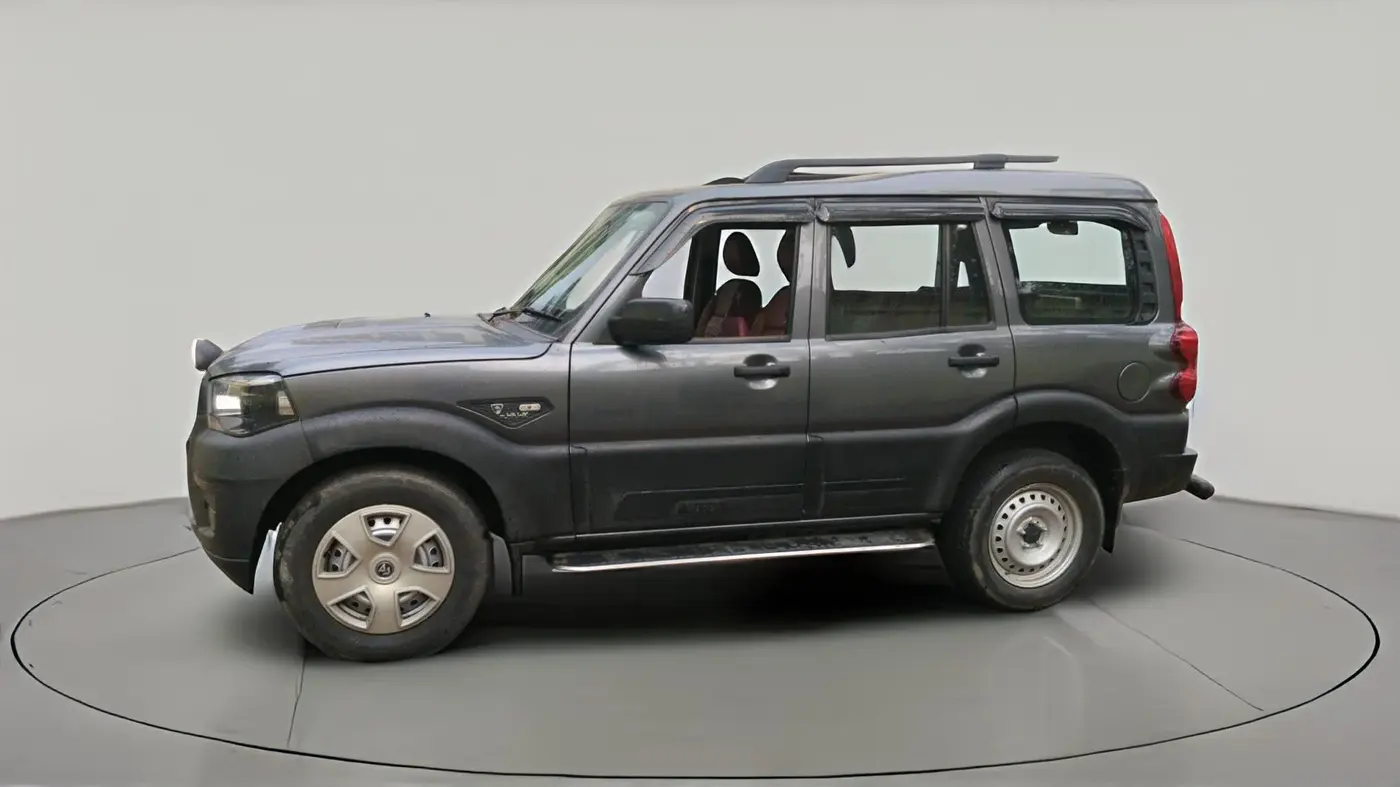 2022 Mahindra SCORPIO CLASSIC S 7STR, Diesel, Manual, 23,787 km, exterior