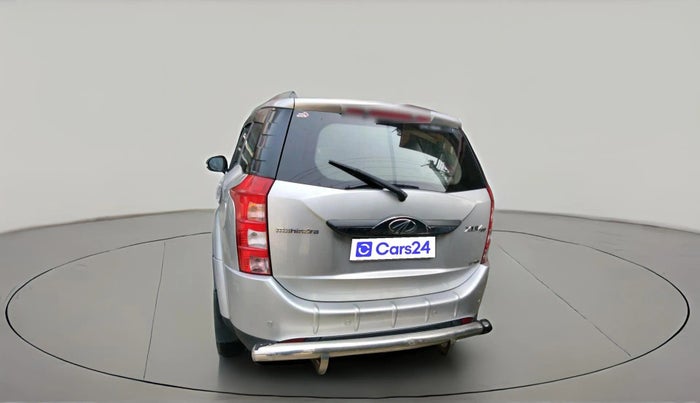 2016 Mahindra XUV500 W10, Diesel, Manual, 63,596 km, exterior