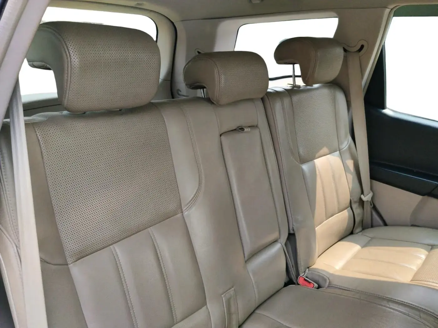 2016 Mahindra XUV500 W10, Diesel, Manual, 63,596 km, interior
