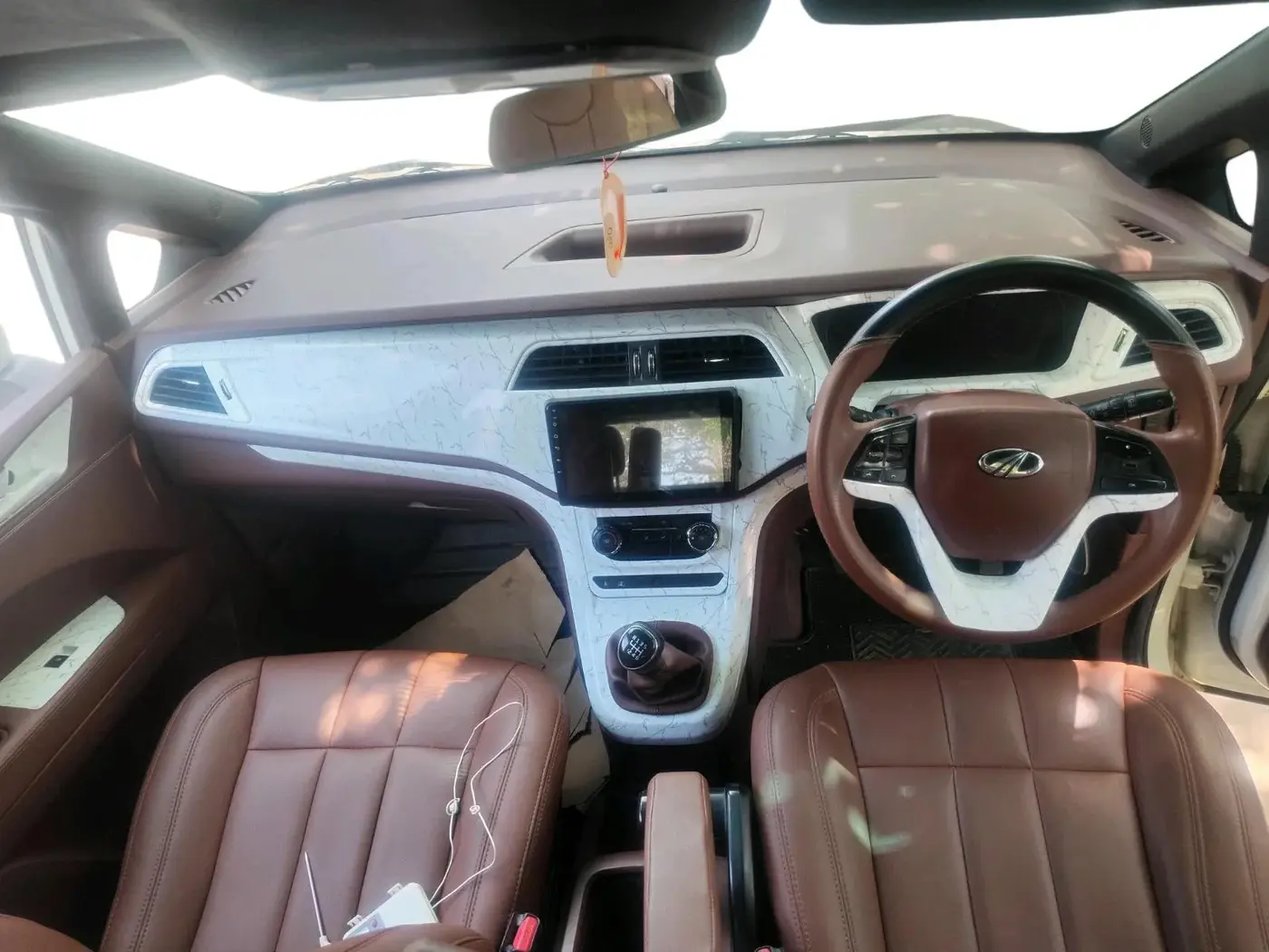 2018 Mahindra MARAZZO M6 8 STR, Diesel, Manual, 1,38,715 km, interior