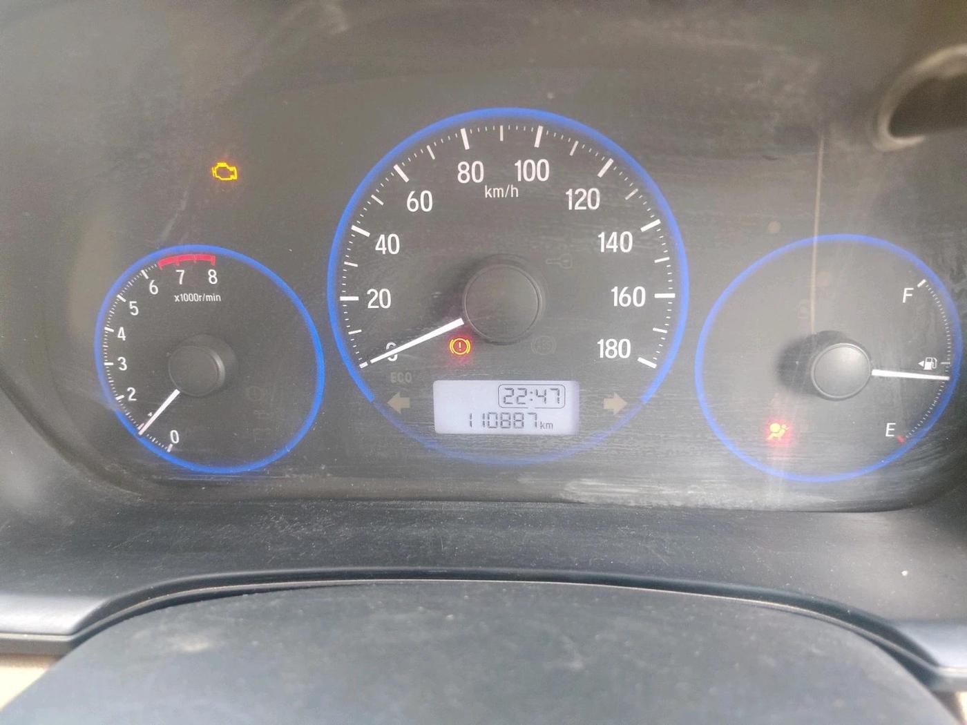2018 Honda Amaze 1.2L I-VTEC S, CNG, Manual, 1,10,887 km, interior