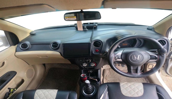 2015 Honda Amaze 1.2L I-VTEC S, CNG, Manual, 85,633 km, interior