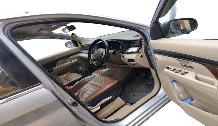2022 Maruti Ertiga ZXI (O) CNG, CNG, Manual, 51,601 km, interior