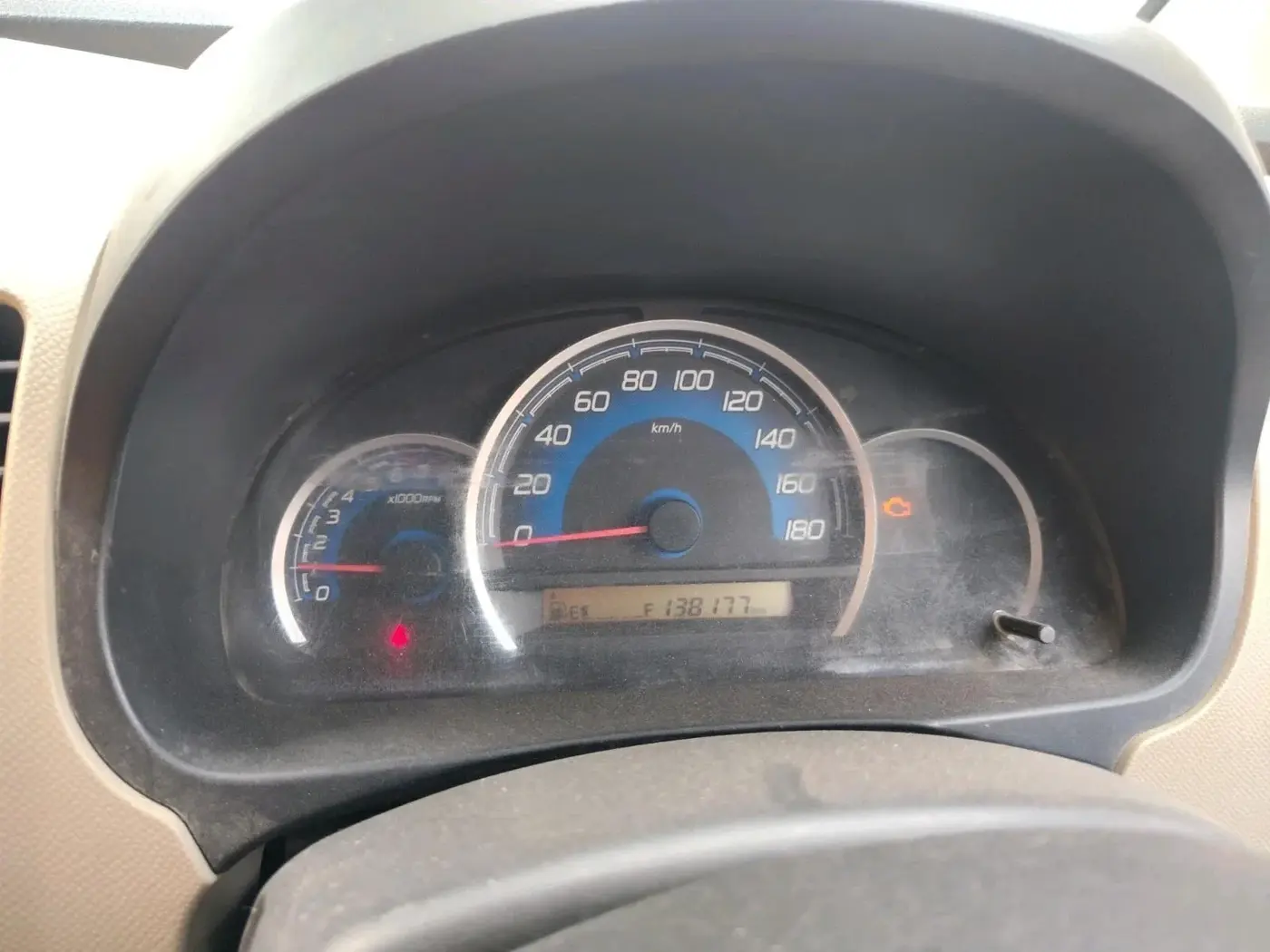 2017 Maruti Wagon R 1.0 VXI, CNG, Manual, 1,38,177 km, interior