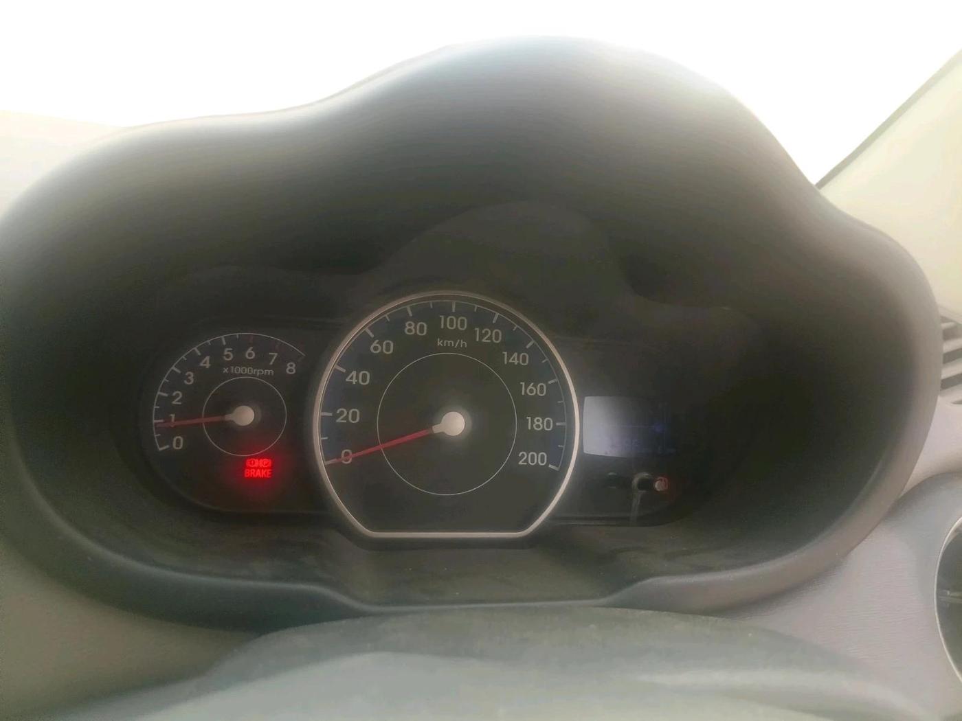 2012 Hyundai i10 MAGNA 1.1, CNG, Manual, 1,03,000 km, interior