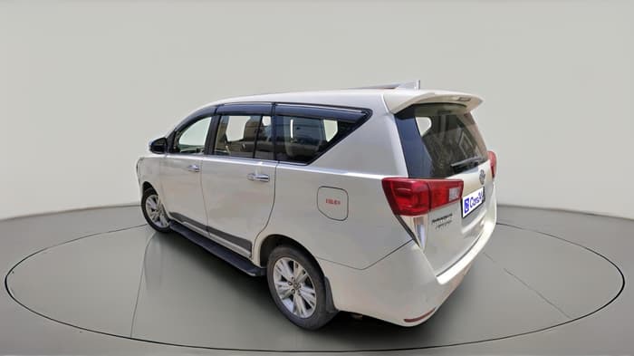 2020 Toyota Innova Crysta 2.4 ZX AT 7 STR, Diesel, Automatic, 88,345 km, exterior