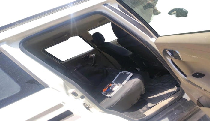 2023 Mahindra BOLERO NEO N10 R, Diesel, Manual, 74,901 km, interior