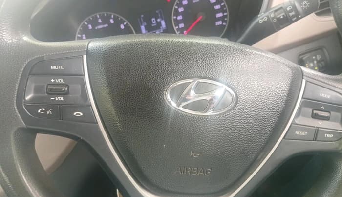 2018 Hyundai Elite i20 ASTA 1.2, CNG, Manual, 1,19,808 km, interior